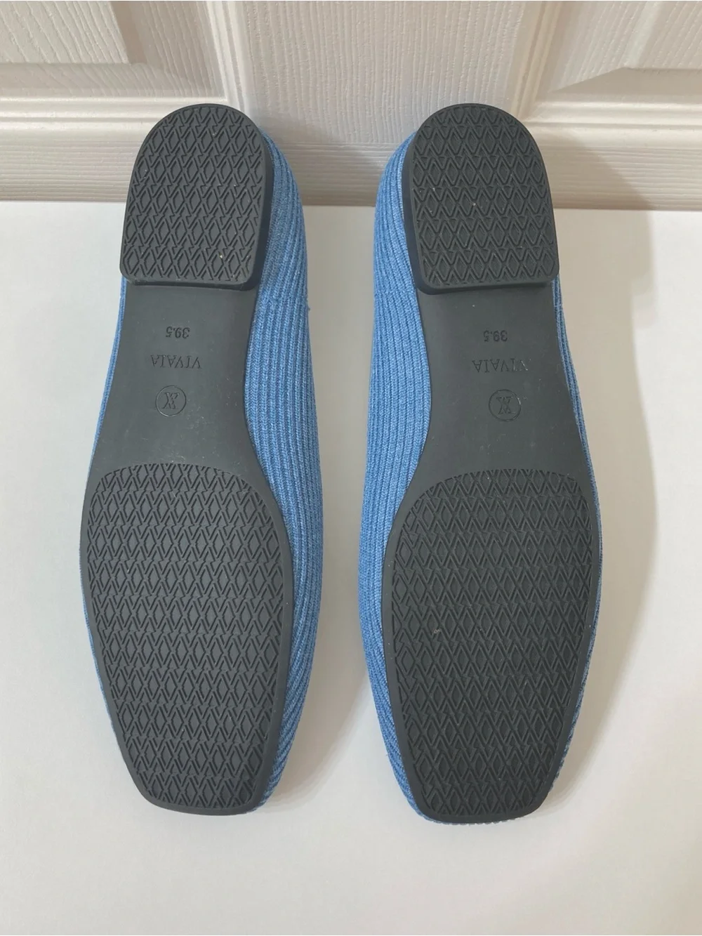 Vivaia Margot 2.0 Denim Blue Square Toe V Cut Washable Knit Flats 8.5 EU 39.5